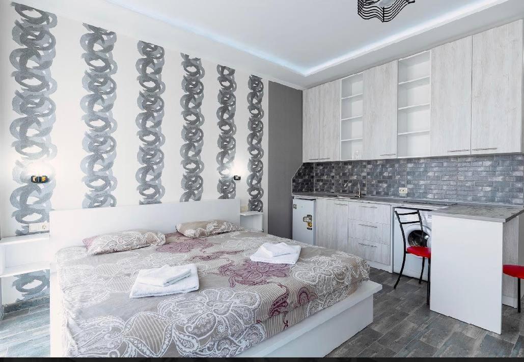 Apartments Kristo Batum Dış mekan fotoğraf